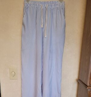 Light Blue & White Striped Drawstring Lounge Pants With Pockets
